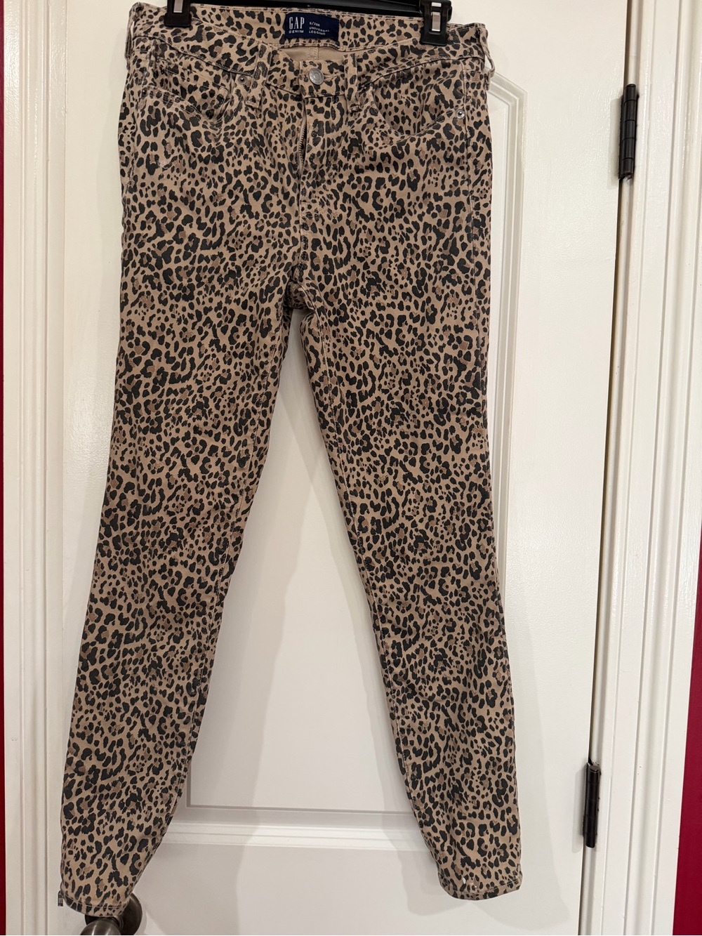 GAP Women's Leopard Skinny Jeans in Tan and Black